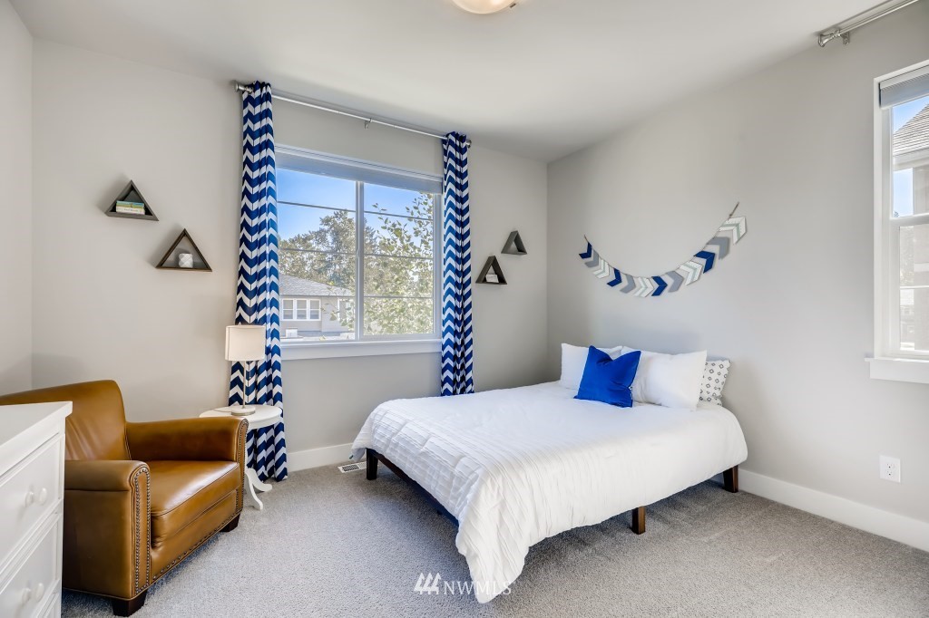 269 Graham Avenue Southeast Renton, WA 98059 - Photo 27 of 36