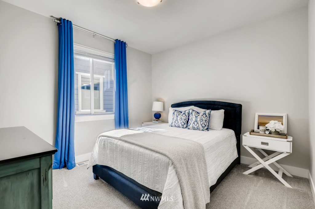 269 Graham Avenue Southeast Renton, WA 98059 - Photo 30 of 36