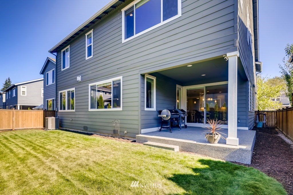 269 Graham Avenue Southeast Renton, WA 98059 - Photo 34 of 36