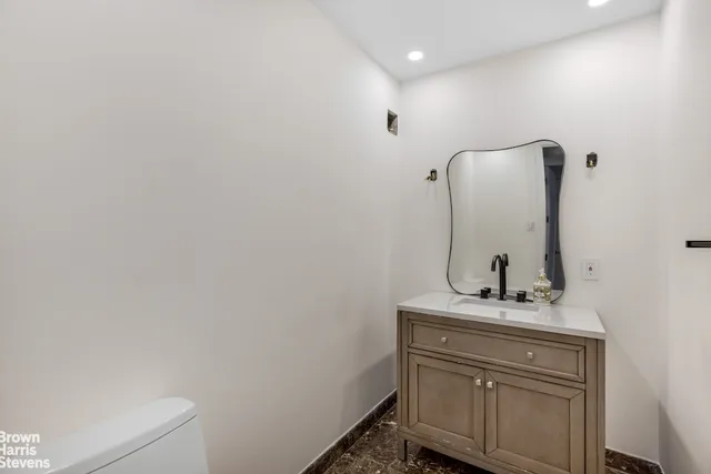 $4,520,000 | 501 East 79th Street, Unit 2EF | Upper East Side