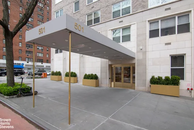 $4,520,000 | 501 East 79th Street, Unit 2EF | Upper East Side