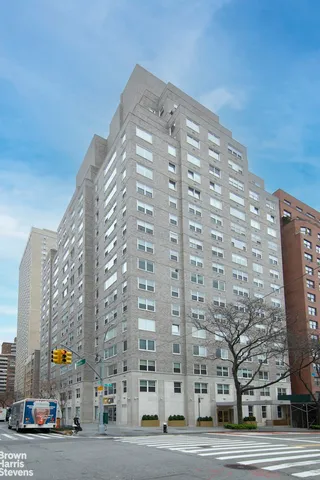 $4,520,000 | 501 East 79th Street, Unit 2EF | Upper East Side