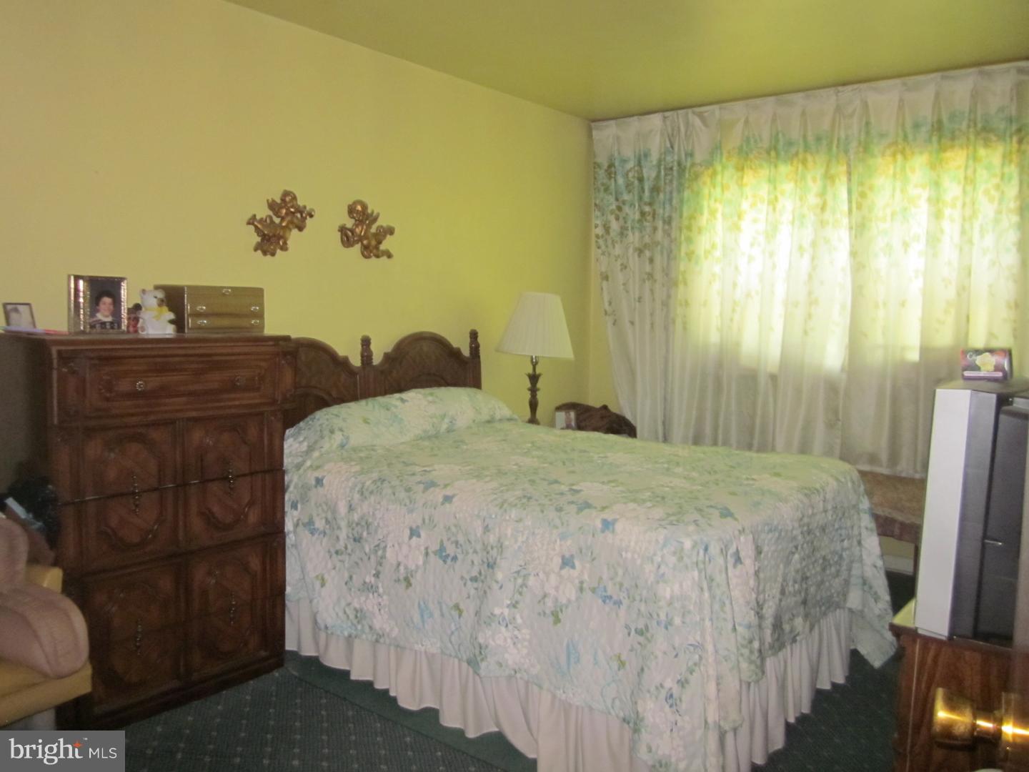 3252 Tara Road Philadelphia, PA 19154 - Photo 12 of 13