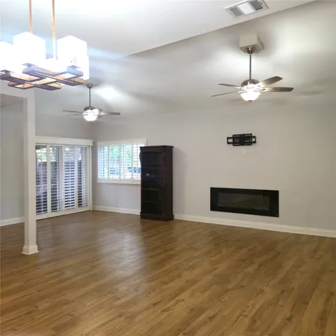 $2,150 | 1514 Prairie Grove Drive, Unit 7, Houston, TX 77077