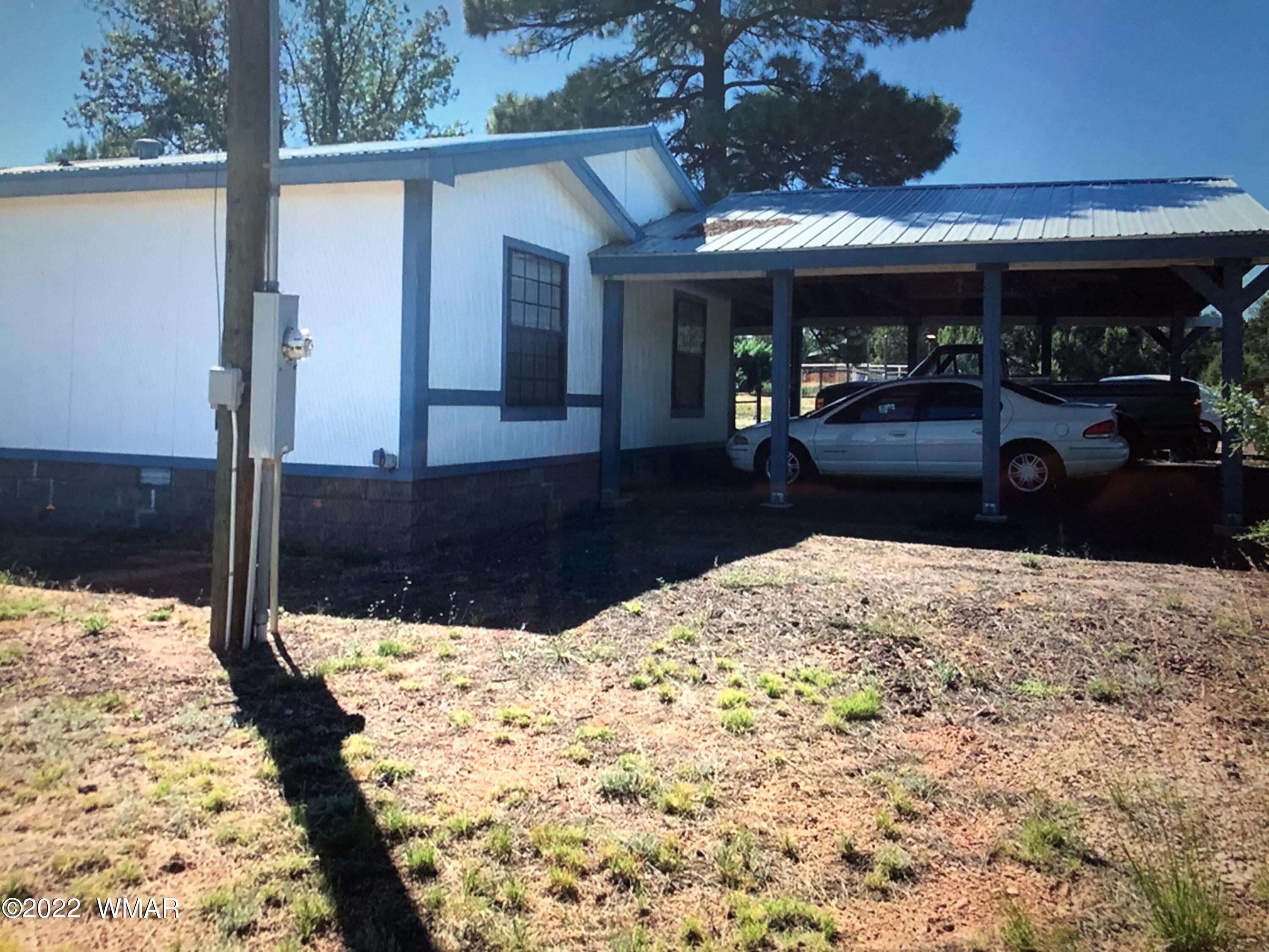 1577 Xavier Road Show Low, AZ 85901 - Photo 3 of 4