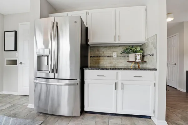 $449,900 | 2406 Lynbrooke Drive, Yardley, PA 19067
