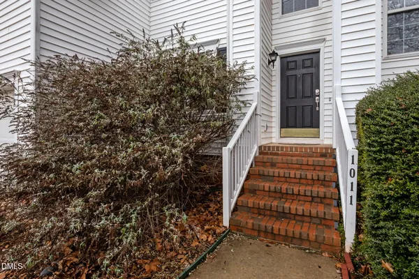 $650,000 | 1011 Scotsburg Trail, Hillsborough, NC 27278