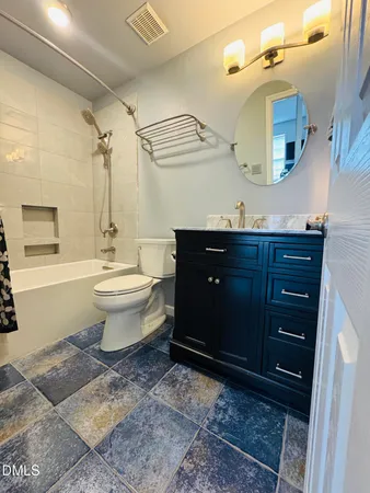 $650,000 | 1011 Scotsburg Trail, Hillsborough, NC 27278