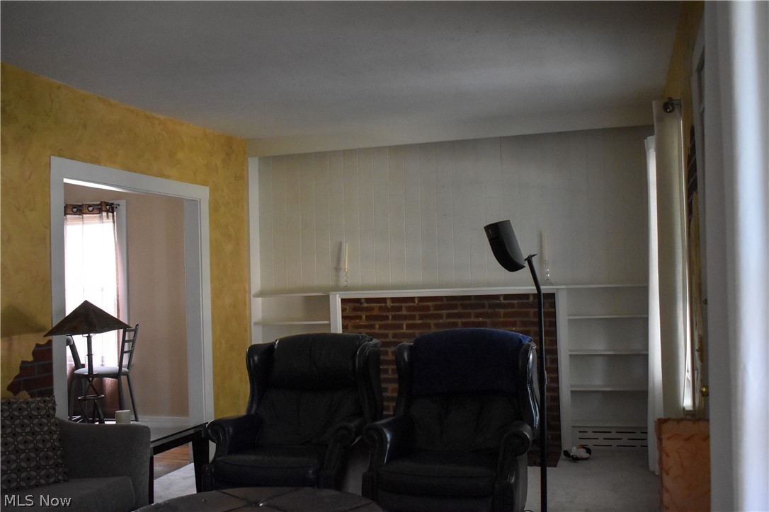 1138 Elmwood Road Cleveland, OH 44124 - Photo 9 of 18 Gallery Image 9