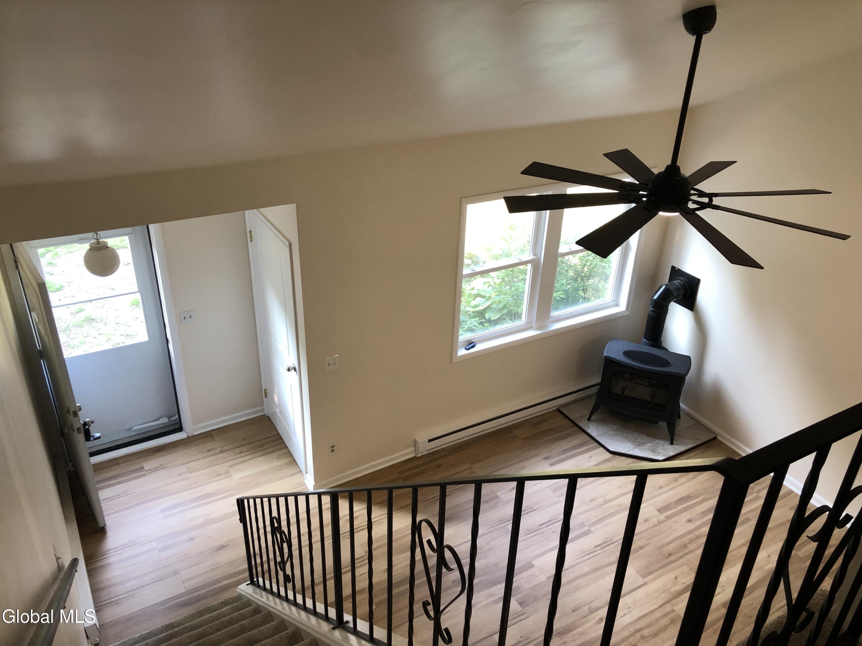 13 Wake Robin Road Malta, NY 12020 - Photo 12 of 27 IMG_9709