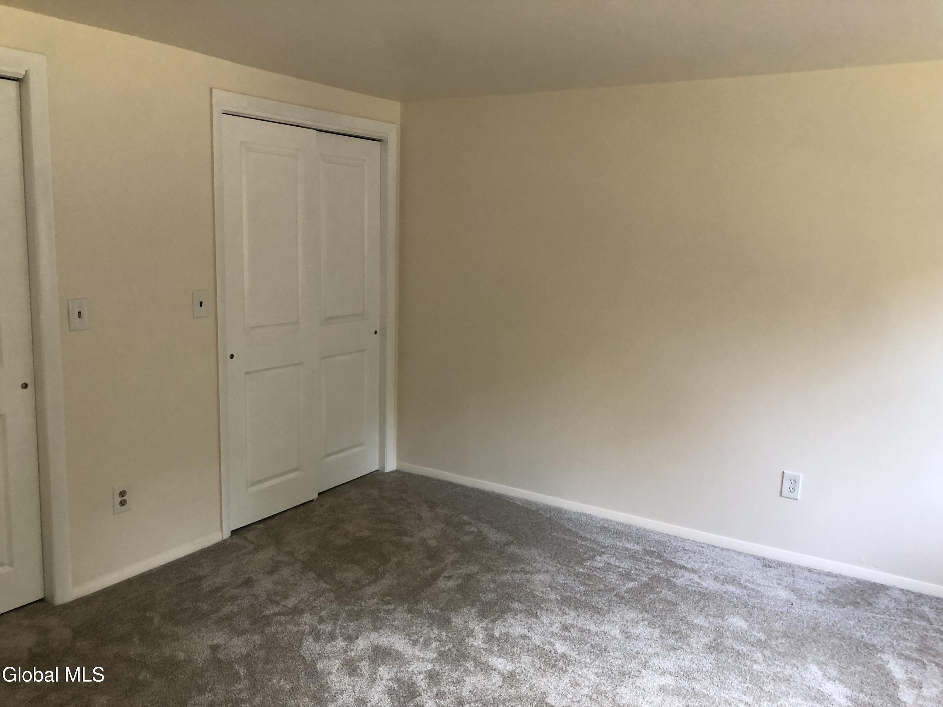 13 Wake Robin Road Malta, NY 12020 - Photo 17 of 27 IMG_9702