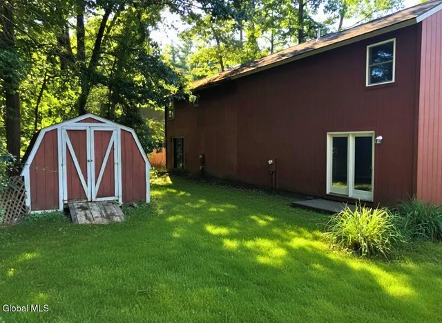 $280,000 | 13 Wake Robin Road, Malta, NY 12020
