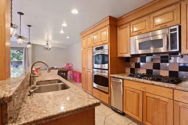 $634,999 | 1631 North Johnson Road, Turlock, CA 95382