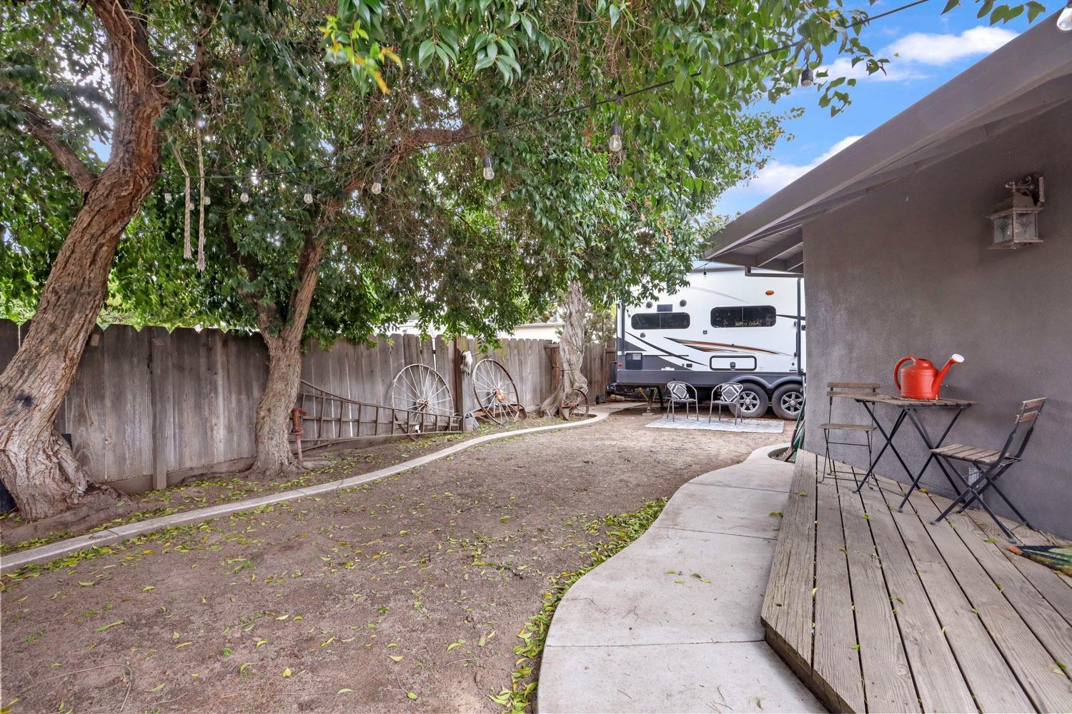 1631 North Johnson Road Turlock, CA 95382 - Photo 34 of 38 a view of a backyard with sitting area