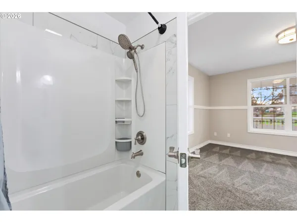 $1,150,000 | 10 West Sprague, Echo, OR 97826