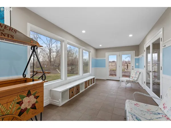 $1,150,000 | 10 West Sprague, Echo, OR 97826