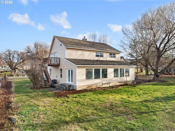 $1,150,000 | 10 West Sprague, Echo, OR 97826