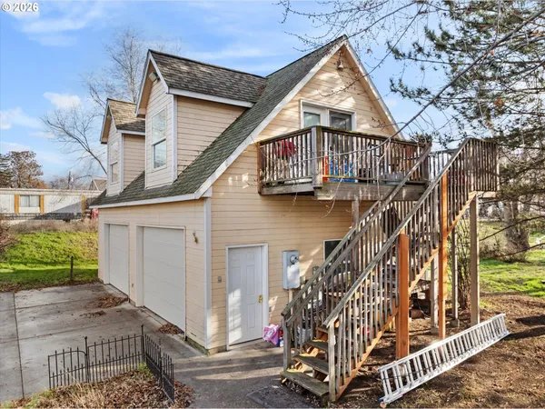 $1,150,000 | 10 West Sprague, Echo, OR 97826