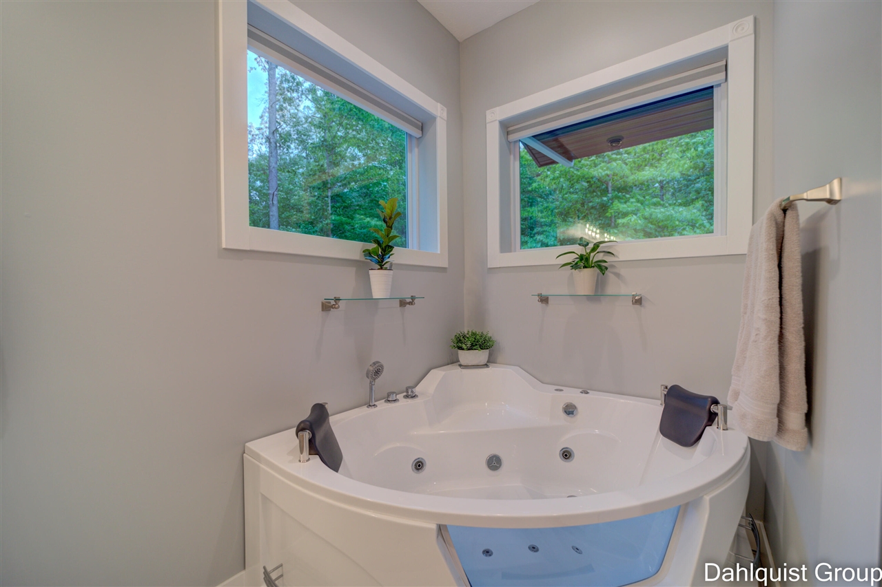 1304 West Michillinda Road Muskegon, MI 49445 - Photo 35 of 64