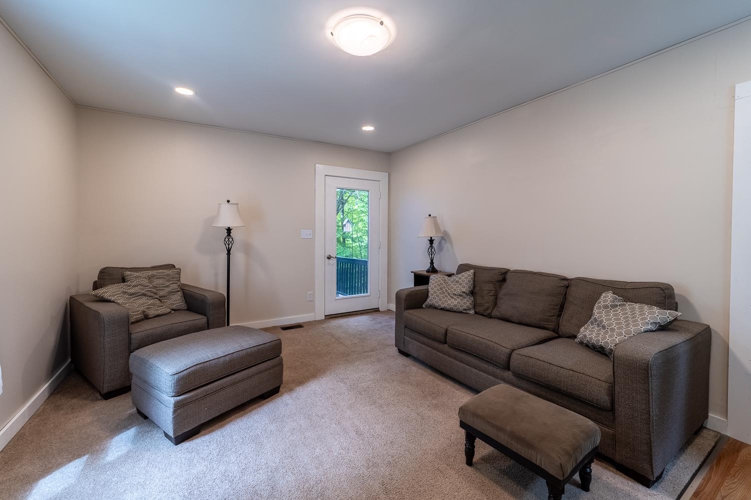 61 High Street Tilton, NH 03276 - Photo 11 of 58
