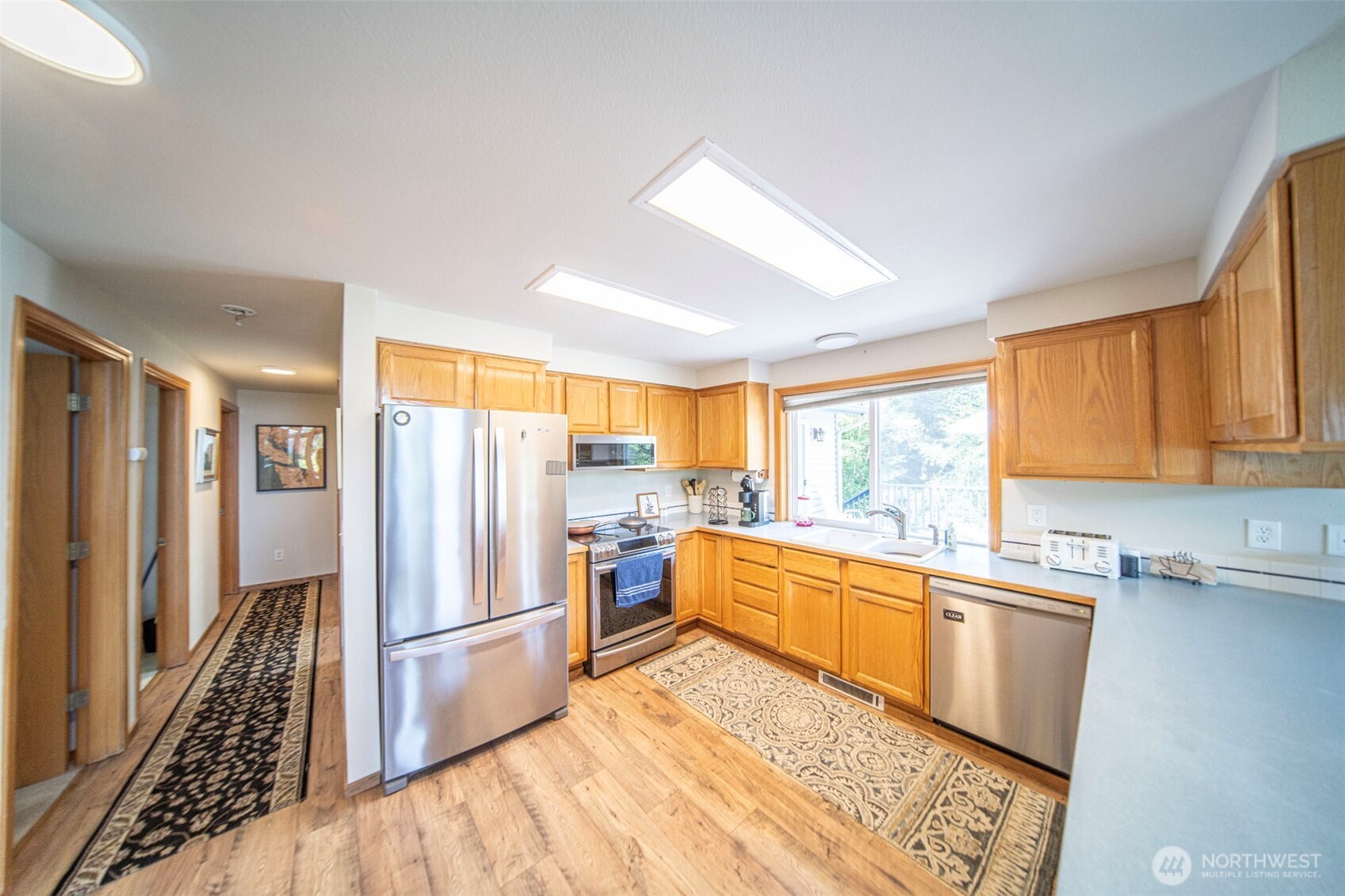 2196 North Bluff Road Greenbank, WA 98253 - Photo 11 of 26 Gallery Image 11