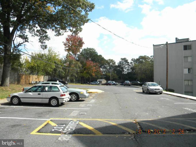 1824 Metzerott Road, Unit 402 Hyattsville, MD 20783 - Photo 25 of 28 Exterior (Front)