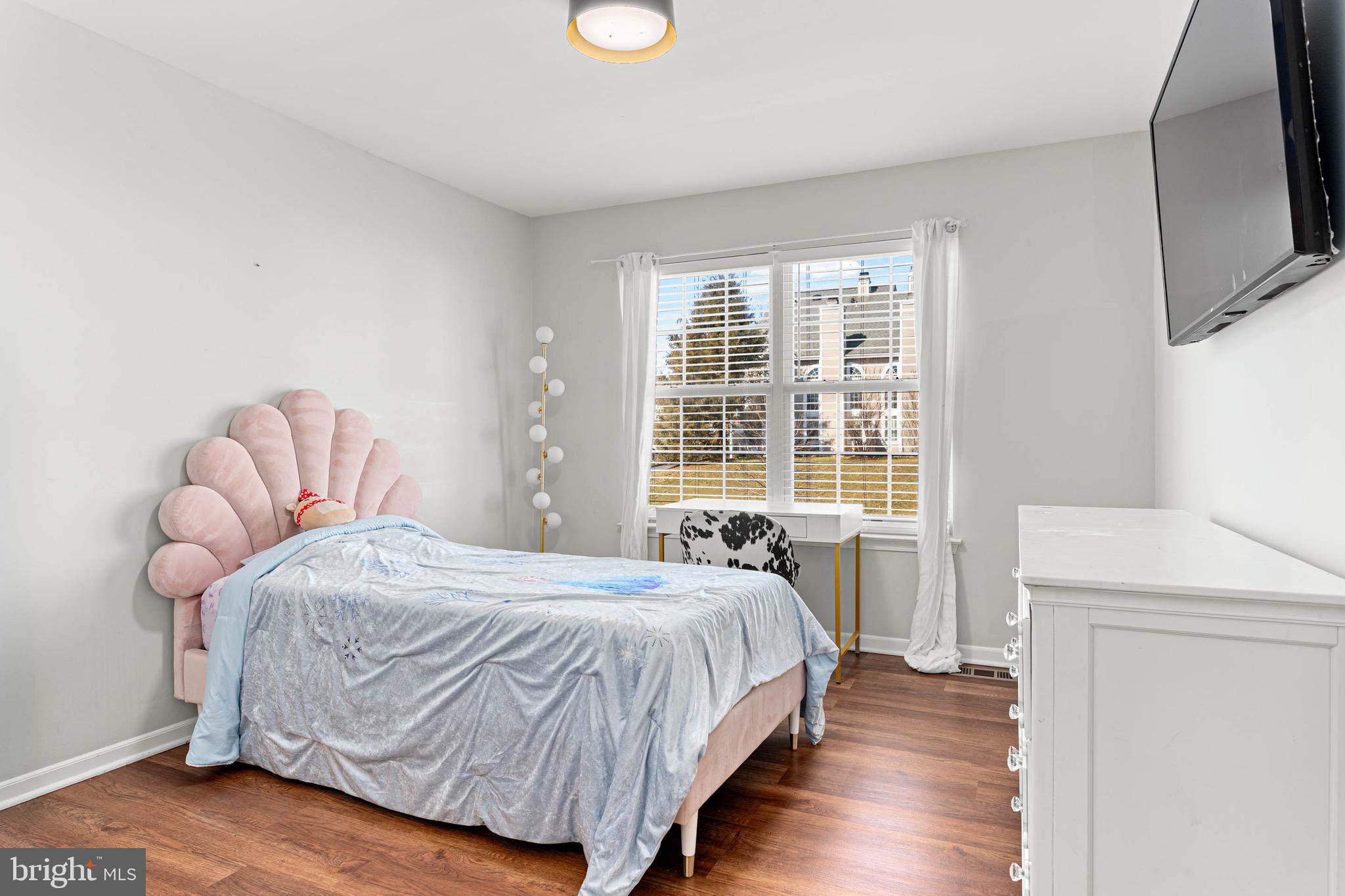 149 Timothy Circle Wayne, PA 19087 - Photo 24 of 37 2nd bedroom.