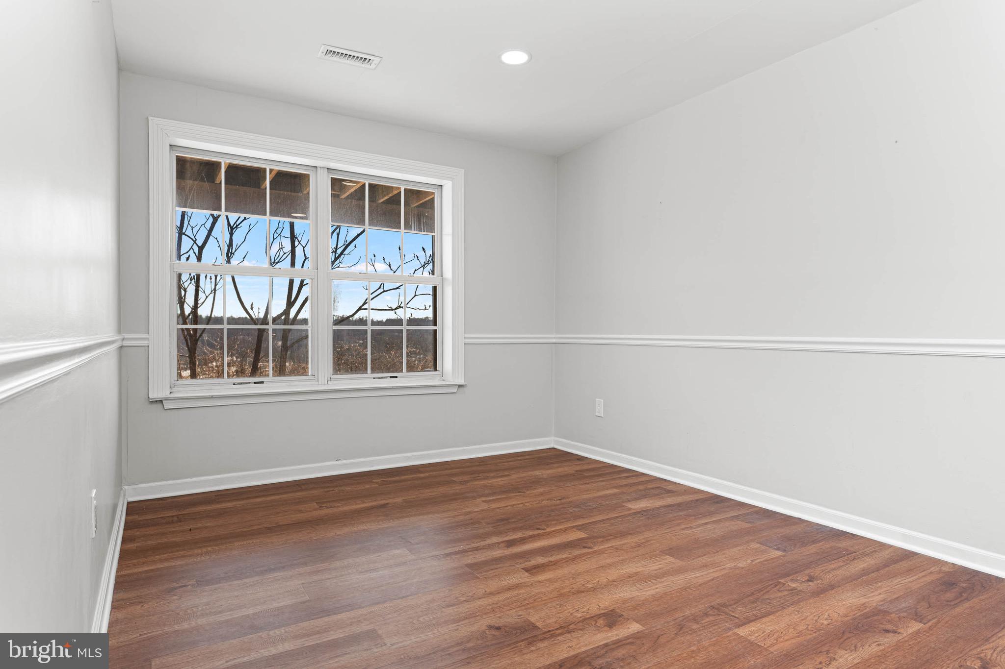 149 Timothy Circle Wayne, PA 19087 - Photo 32 of 37 4th bedroom.