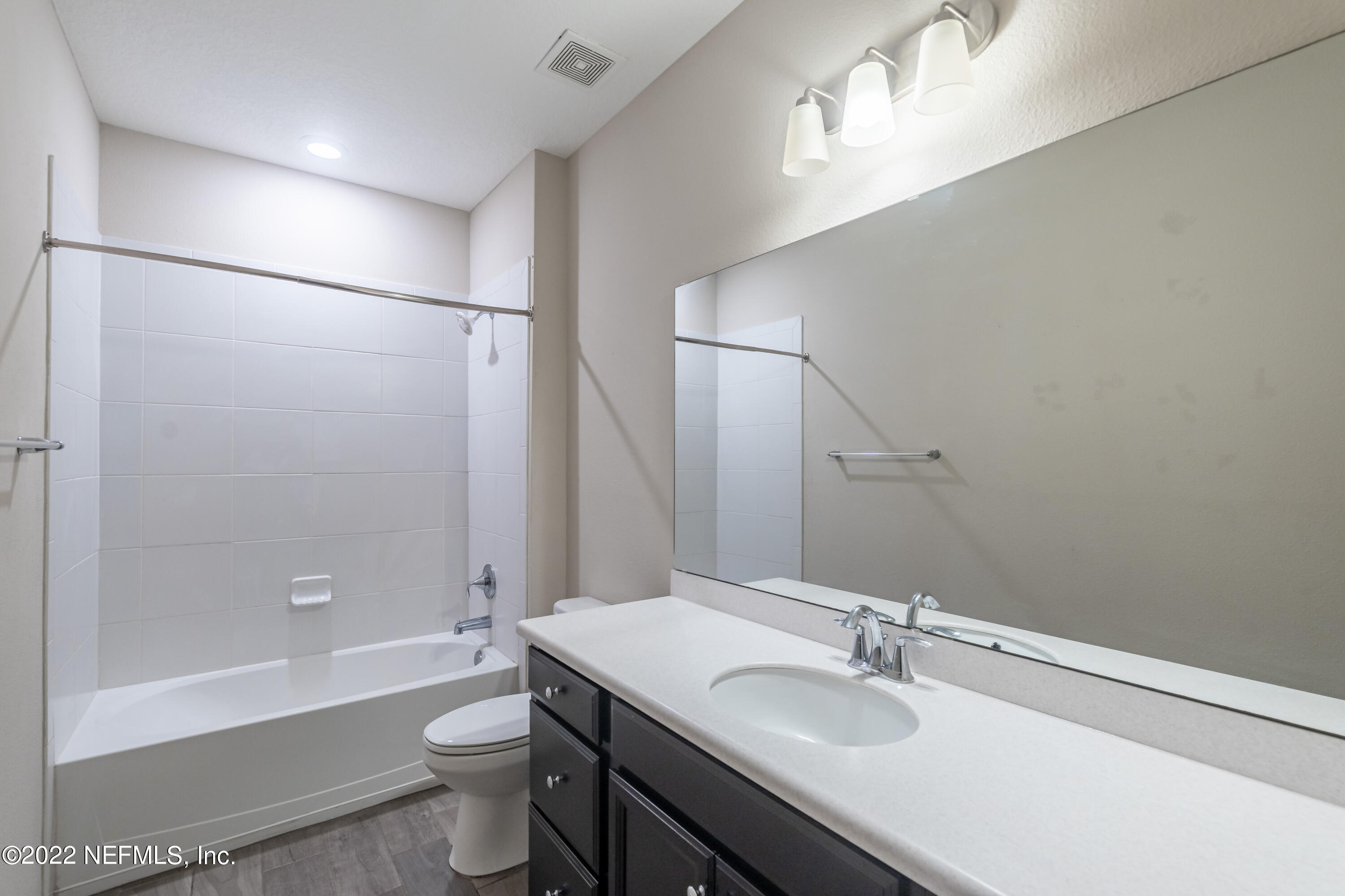 1113 Silver King Road Jacksonville, FL 32211 - Photo 42 of 46 Second Bathroom