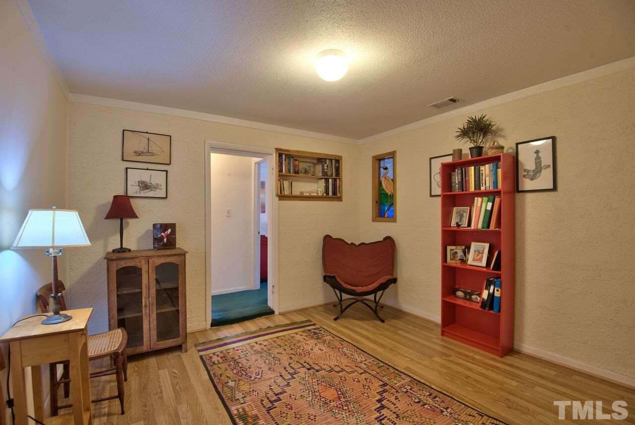 400 Gary Road Carrboro, NC 27510 - Photo 17 of 25 Gallery Image 17