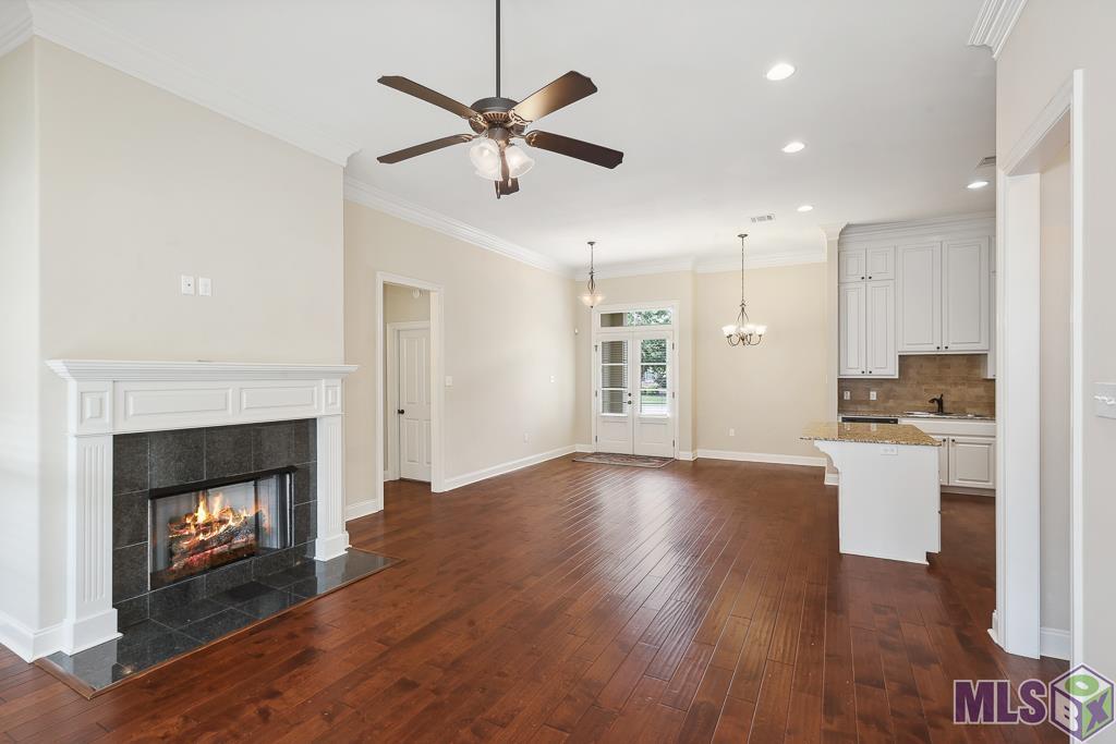 14712 Pendleton Way Baton Rouge, LA 70810 - Photo 6 of 28 Gas Logs