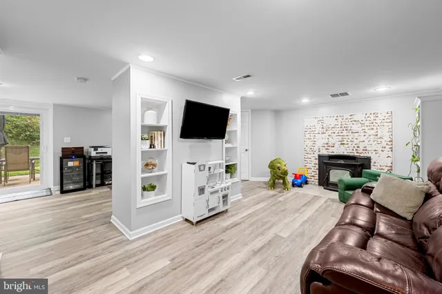 $599,000 | 18709 Frederick Road, Parkton, MD 21120