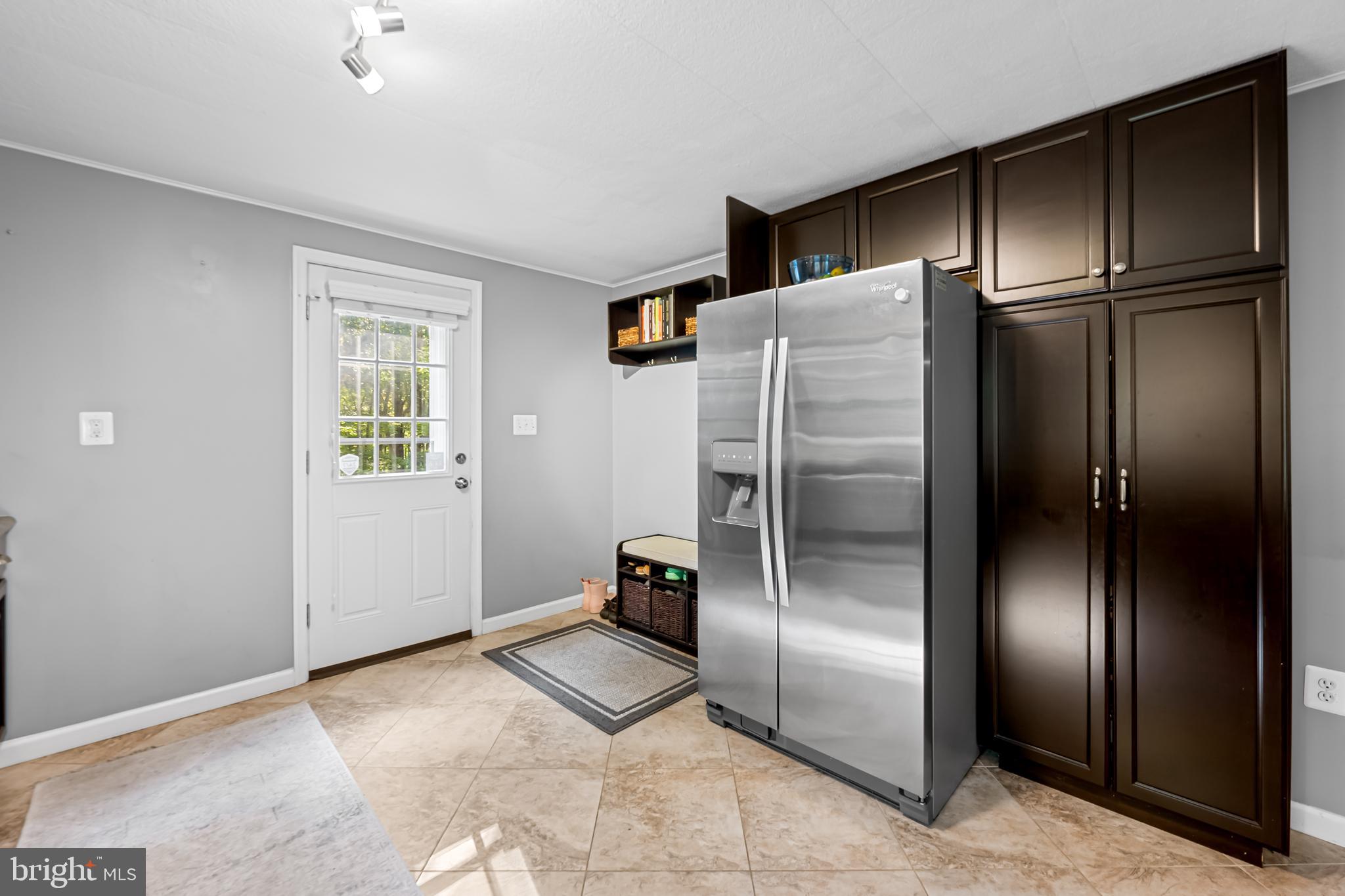 18709 Frederick Road Parkton, MD 21120 - Photo 10 of 47 Gallery Image 10