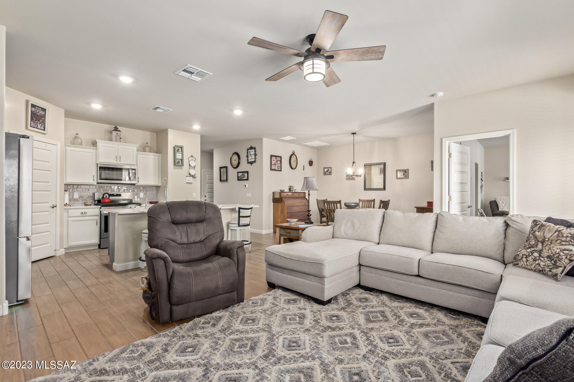 563 West Weldon Street Vail, AZ 85641 - Photo 9 of 36