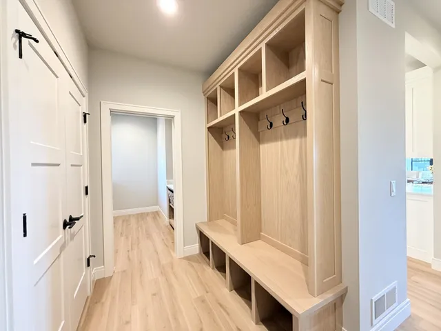 $1,139,400 | 908 Travis Larson, Waunakee, WI 53597