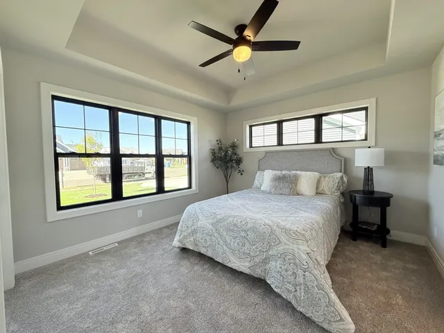 $1,139,400 | 908 Travis Larson, Waunakee, WI 53597