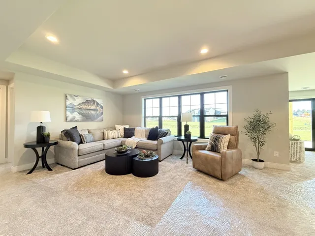 $1,139,400 | 908 Travis Larson, Waunakee, WI 53597