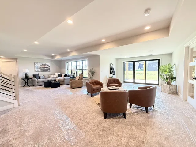 $1,139,400 | 908 Travis Larson, Waunakee, WI 53597