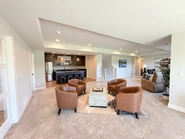 $1,139,400 | 908 Travis Larson, Waunakee, WI 53597