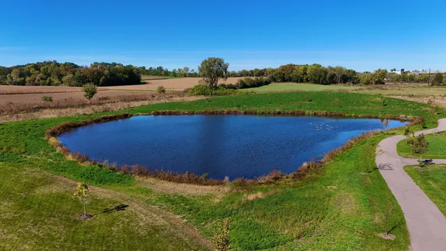 $1,139,400 | 908 Travis Larson, Waunakee, WI 53597