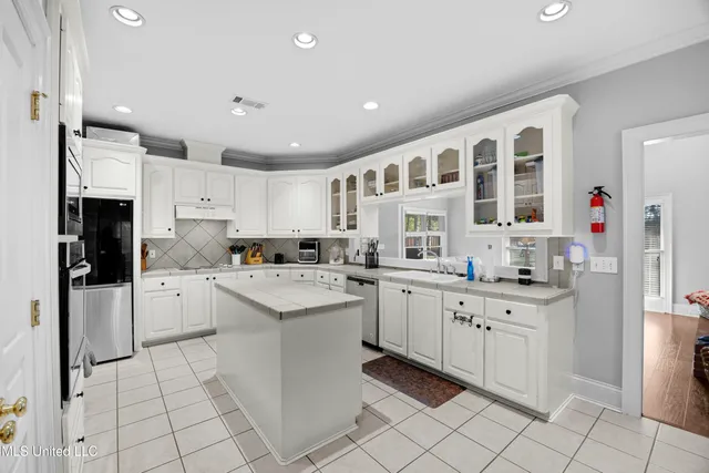 $478,000 | 114 Dunton Hill Lane, Clinton, MS 39056