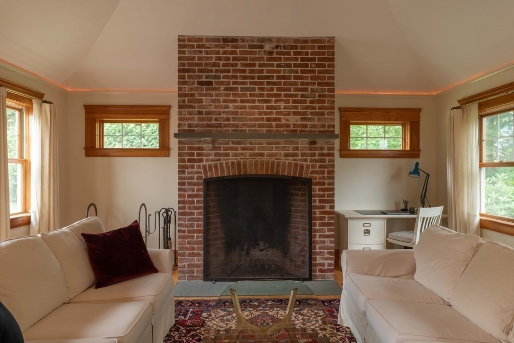 32 Gray Street Amherst, MA 01002 - Photo 23 of 42 Gallery Image 23