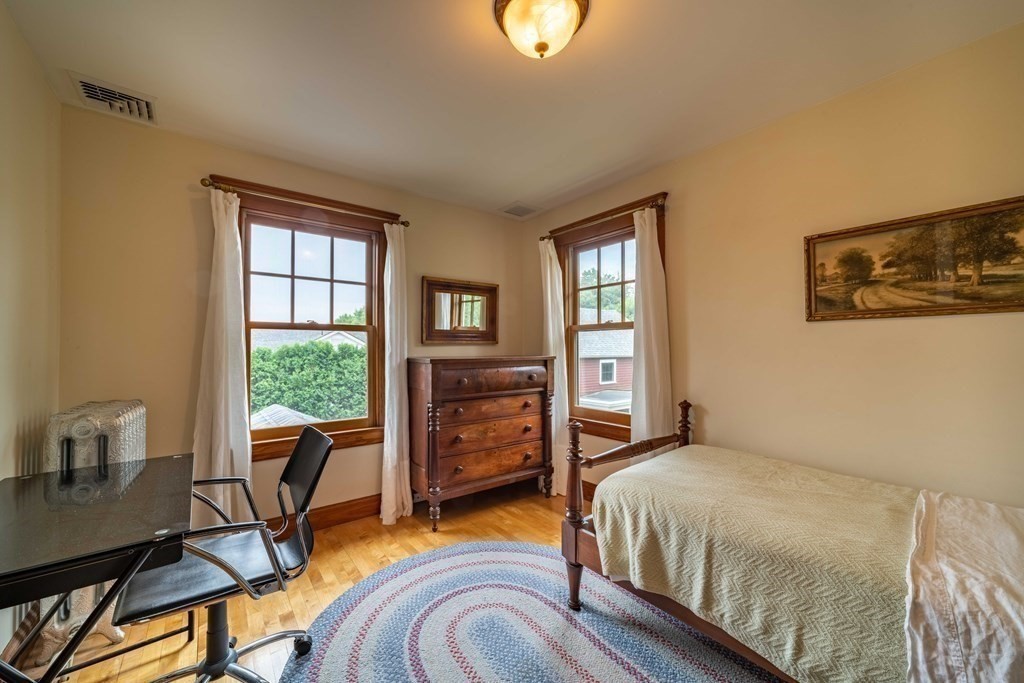 32 Gray Street Amherst, MA 01002 - Photo 31 of 42 Gallery Image 31