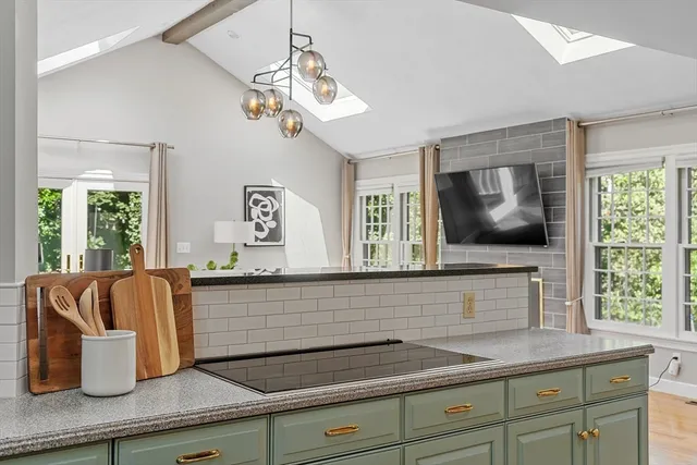 $2,099,900 | 21 Valleyfield Street, Lexington, MA 02421