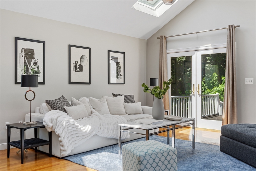 21 Valleyfield Street Lexington, MA 02421 - Photo 12 of 42