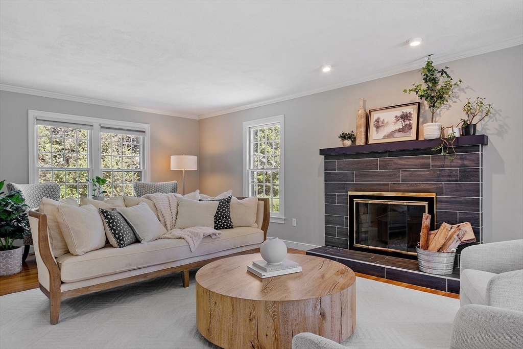 21 Valleyfield Street Lexington, MA 02421 - Photo 17 of 42