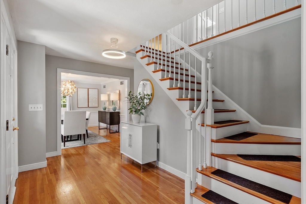 21 Valleyfield Street Lexington, MA 02421 - Photo 6 of 42