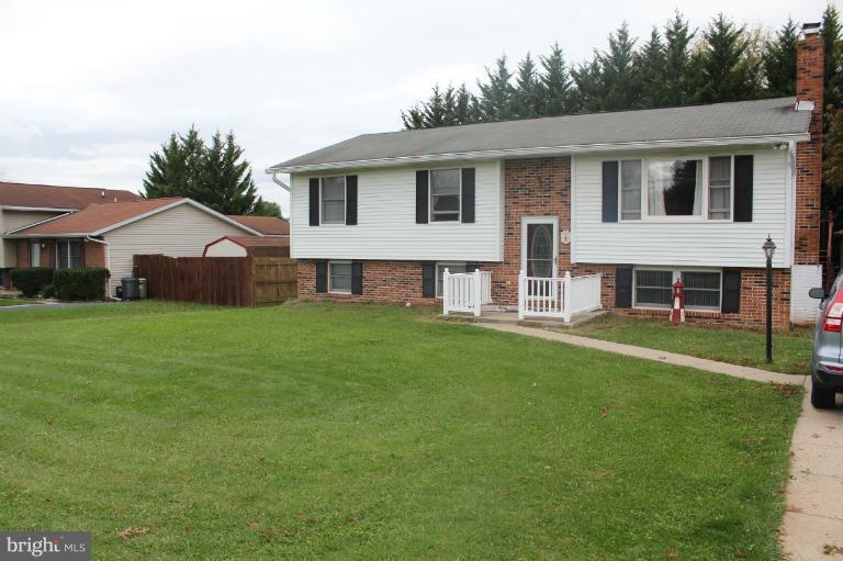 164 Sullivan Road Westminster, MD 21157 - Photo 25 of 27 Exterior (Front)