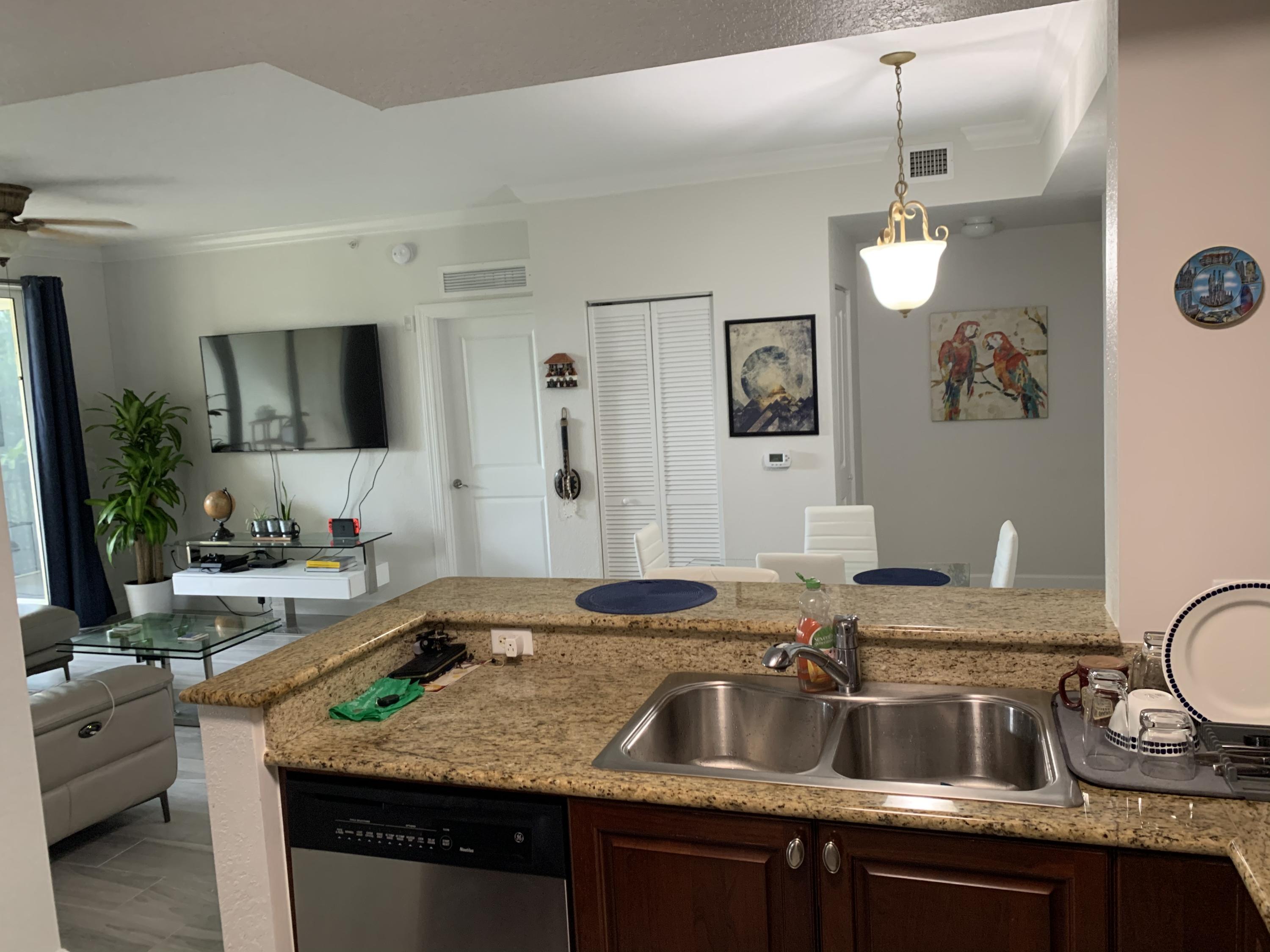 1310 Renaissance Way Boynton Beach, FL 33426 - Photo 14 of 24 IMG_3702