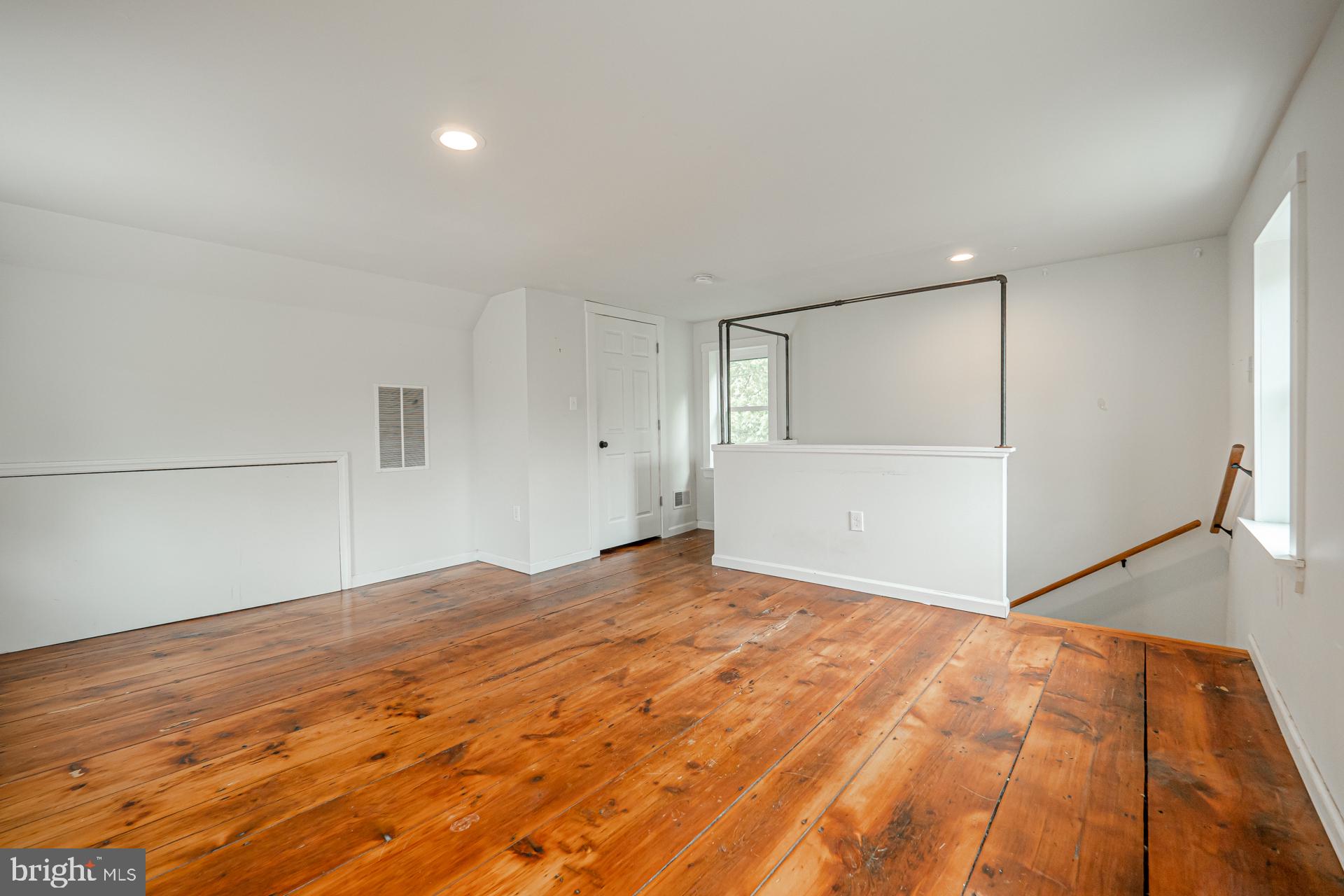 2086 Strasburg Road Coatesville, PA 19320 - Photo 31 of 44 Gallery Image 31